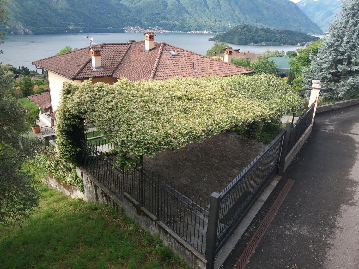 Casa Intignano - Camera Con Bagno E Portico Vista Lago Tremezzo Exteriör bild