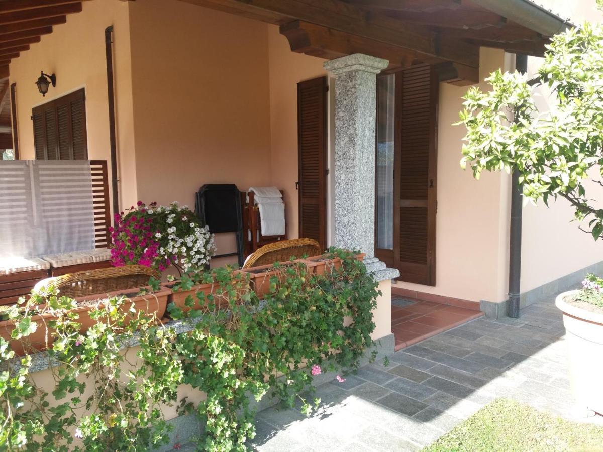 Casa Intignano - Camera Con Bagno E Portico Vista Lago Tremezzo Exteriör bild
