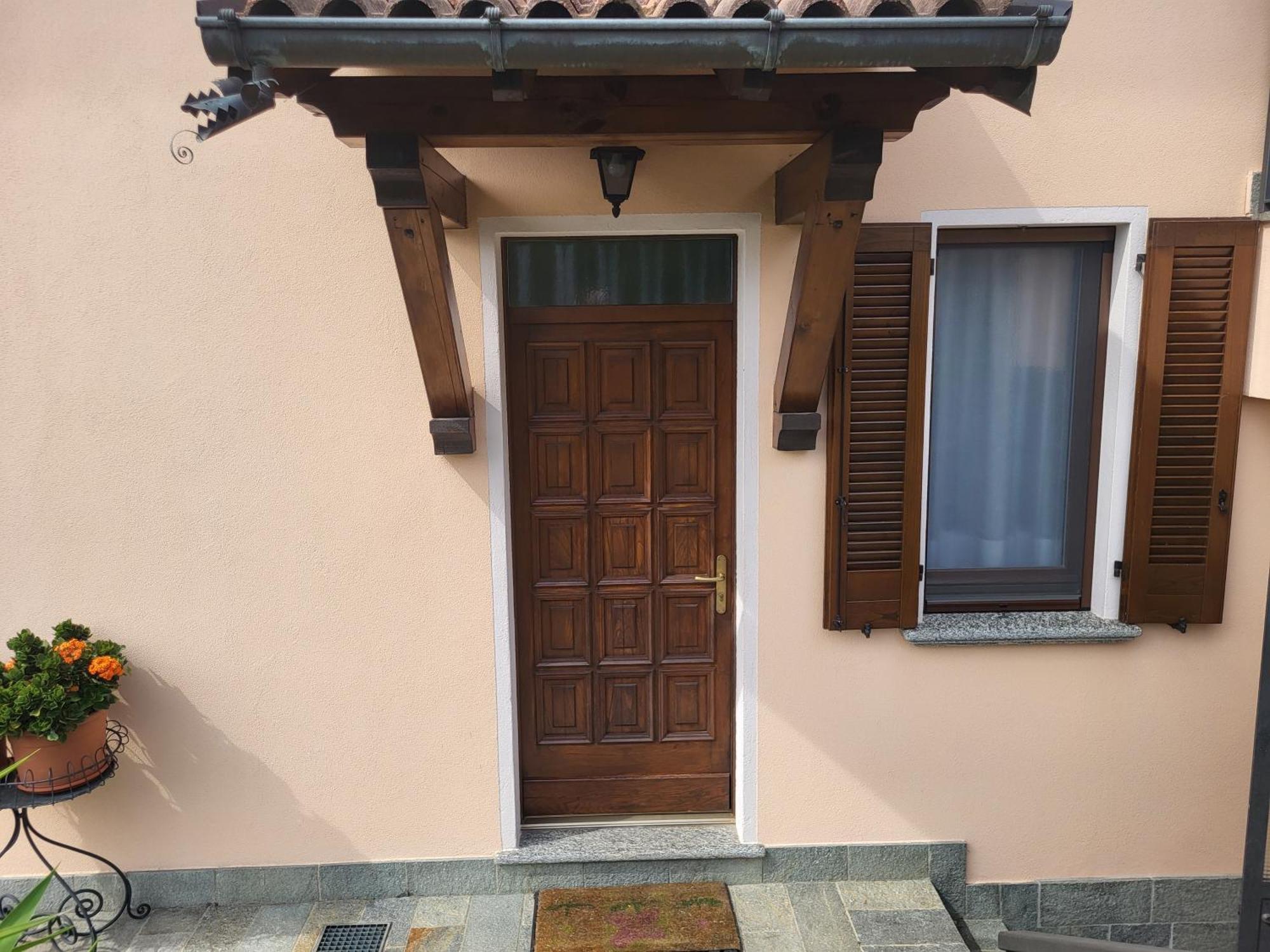 Casa Intignano - Camera Con Bagno E Portico Vista Lago Tremezzo Exteriör bild